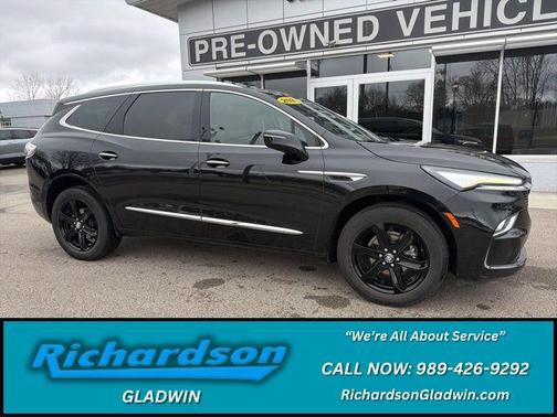 2023 Buick Enclave Essence FWD