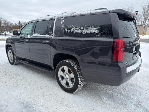 2018 Chevrolet Suburban LS