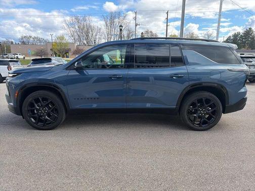 Lakeshore Blue Metallic 2024 Chevrolet Traverse RS