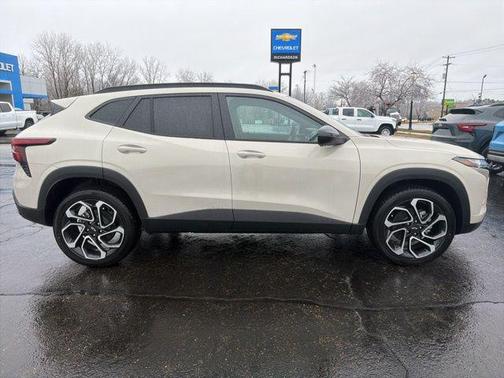 2026 Chevrolet Trax FWD 2RS