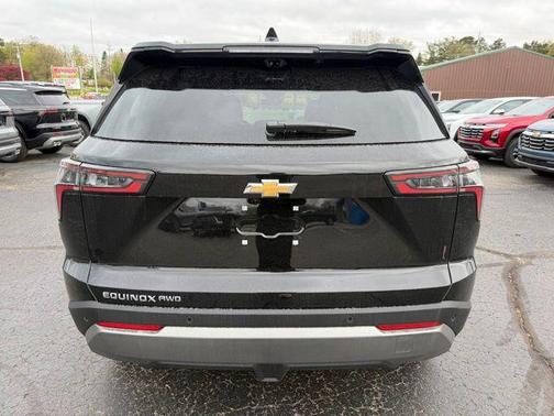 Black Metallic 2026 Chevrolet Equinox 1LT