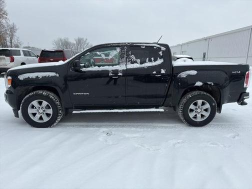 2016 GMC Canyon SLE