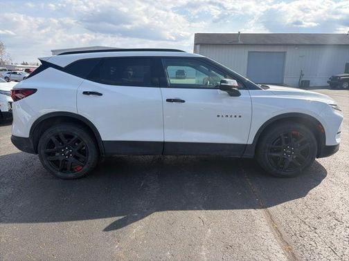 Summit White 2024 Chevrolet Blazer 3LT