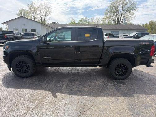 Black 2017 Chevrolet Colorado LT
