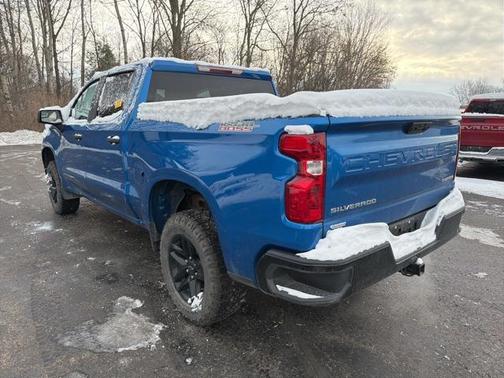 2023 Chevrolet Silverado 1500 Custom Trail Boss