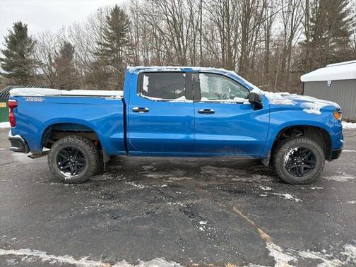 2023 Chevrolet Silverado 1500 Custom Trail Boss