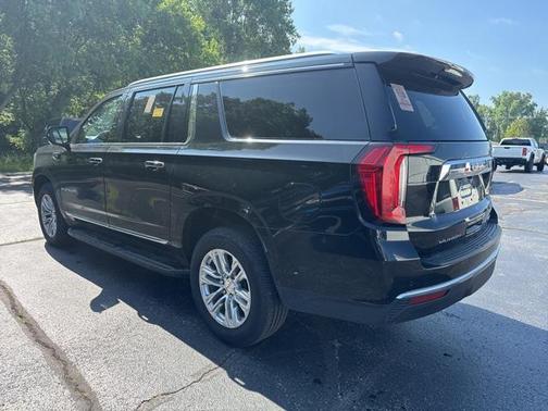 2021 GMC Yukon XL SLT