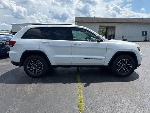 2019 Jeep Grand Cherokee Trailhawk