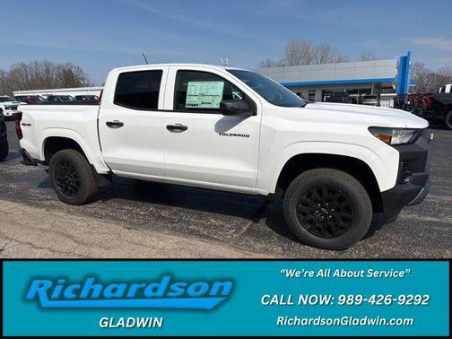 Summit White 2026 Chevrolet Colorado WT