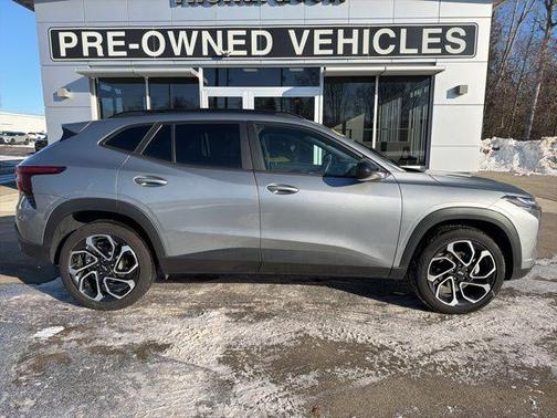 2025 Chevrolet Trax FWD 2RS