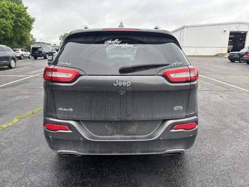 2018 Jeep Cherokee Overland