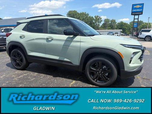 Cacti Green 2026 Chevrolet Trailblazer LT