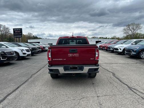 Red 2018 GMC Canyon SLT