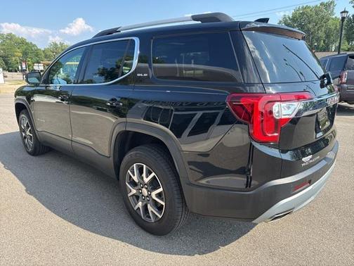2022 GMC Acadia FWD SLE