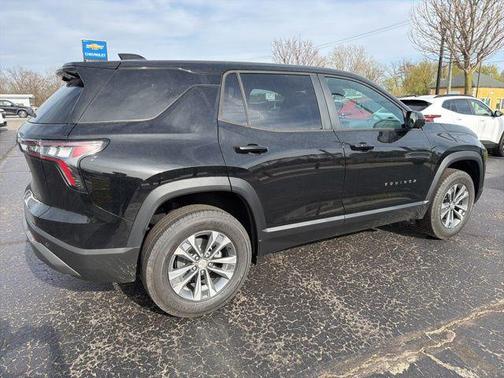 Mosaic Black Metallic 2026 Chevrolet Equinox 1LT