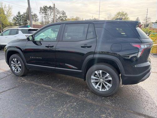 Mosaic Black Metallic 2026 Chevrolet Equinox 1LT