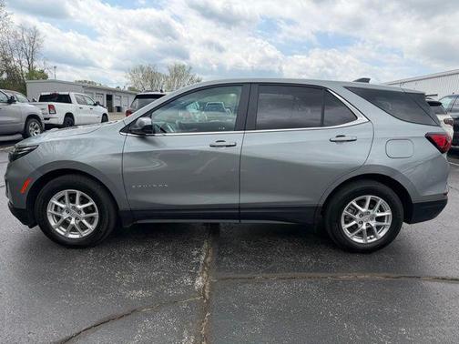 Sterling Gray Metallic 2024 Chevrolet Equinox 1LT