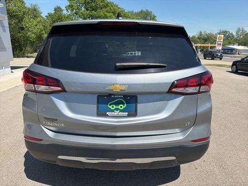 Sterling Gray Metallic 2024 Chevrolet Equinox 1LT