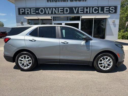 Sterling Gray Metallic 2024 Chevrolet Equinox 1LT