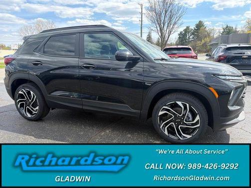 Black Metallic 2026 Chevrolet Trailblazer RS