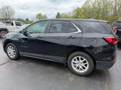 Mosaic Black Metallic 2023 Chevrolet Equinox 1LT