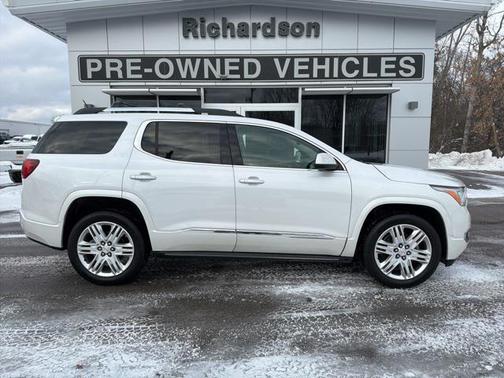 2019 GMC Acadia Denali