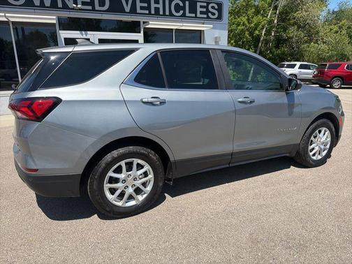 Sterling Gray Metallic 2024 Chevrolet Equinox 1LT