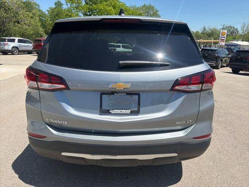 Sterling Gray Metallic 2024 Chevrolet Equinox 1LT