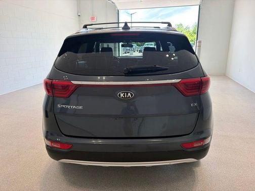 Pacific Blue 2019 Kia Sportage EX