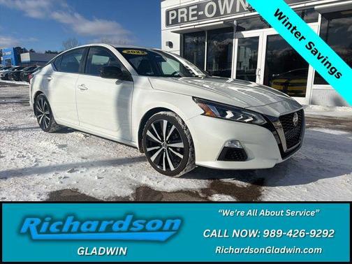 2022 Nissan Altima SR FWD