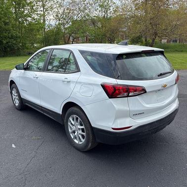 Summit White 2024 Chevrolet Equinox LS