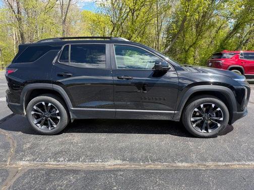 Mosaic Black Metallic 2025 Chevrolet Equinox AWD RS
