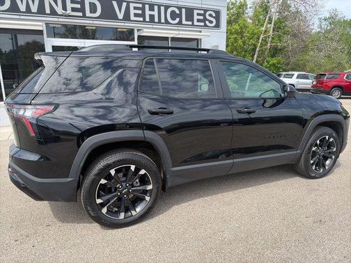 Mosaic Black Metallic 2025 Chevrolet Equinox AWD RS