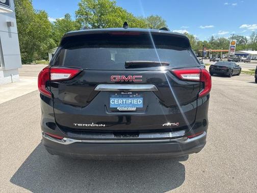 2022 GMC Terrain AWD AT4