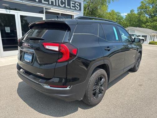 2022 GMC Terrain AWD AT4