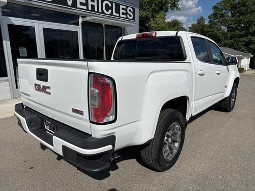 2017 GMC Canyon SLE