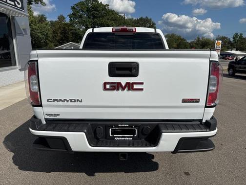 2017 GMC Canyon SLE