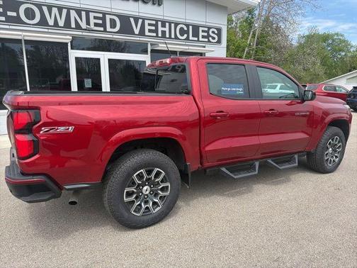 Radiant Red Tintcoat 2024 Chevrolet Colorado Z71