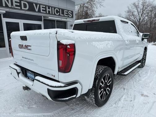 2022 GMC Sierra 1500 AT4