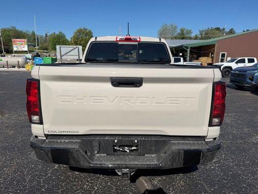 White Sands 2026 Chevrolet Colorado Trail Boss