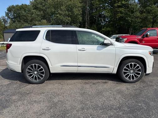 2020 GMC Acadia Denali