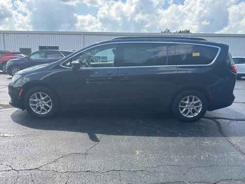 2020 Chrysler Voyager LXI
