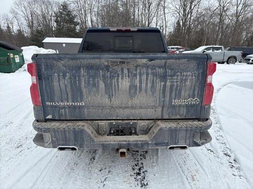 2022 Chevrolet Silverado 1500 High Country