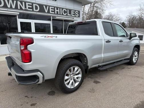 2020 Chevrolet Silverado 1500 Custom