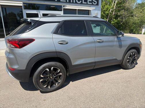 Sterling Gray Metallic 2023 Chevrolet Trailblazer LT