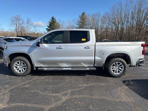 Silver Ice Metallic 2021 Chevrolet Silverado 1500 LT