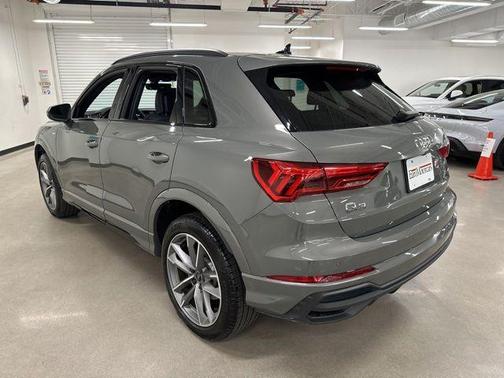 2024 Audi Q3 45 S line Premium Plus