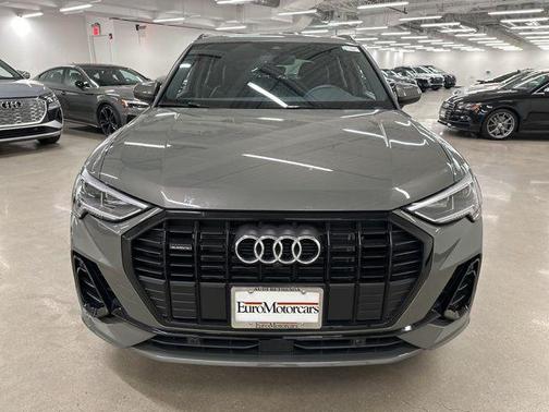 2024 Audi Q3 45 S line Premium Plus
