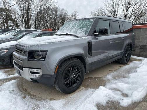 2023 Land Rover Defender 130 SE