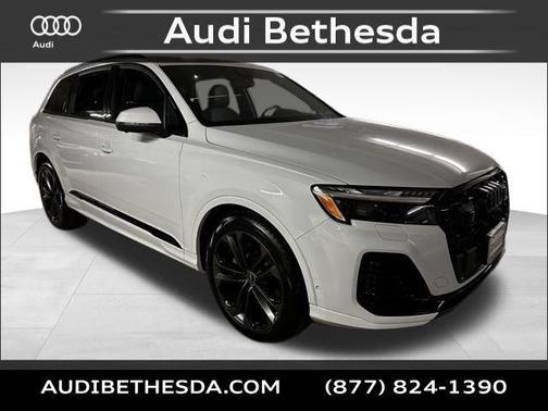 2025 Audi Q7 55 Prestige
